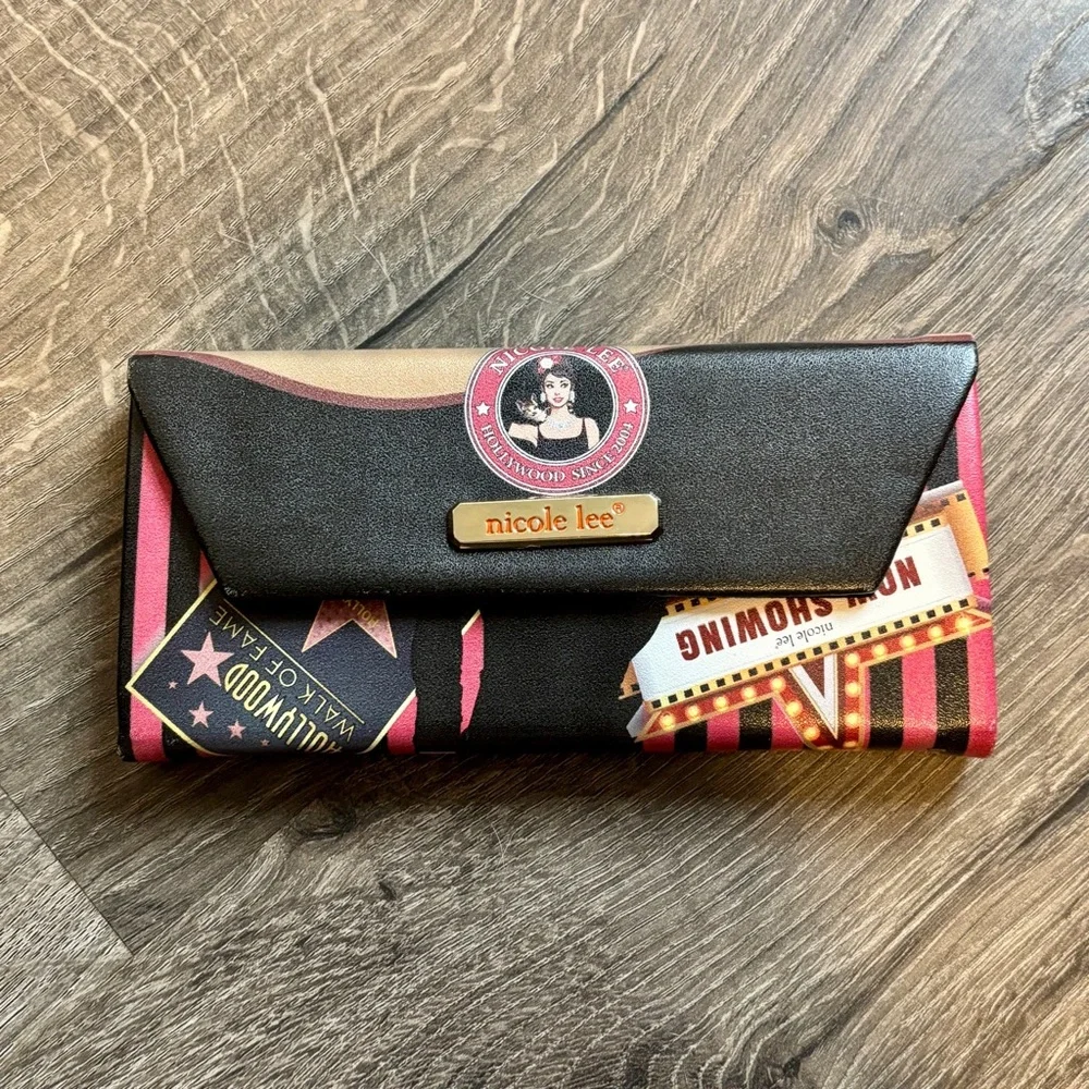 Nicole Lee Hollywood Foldable Glasses Case